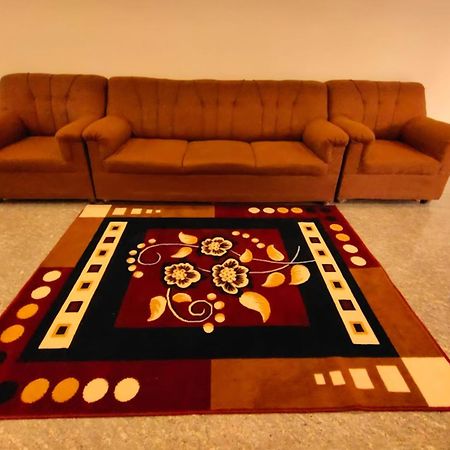 Township Residency Inn Puduccseri Kültér fotó